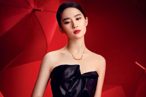 刘亦菲有个外号叫“刘八条”,这个外号是怎么来的?