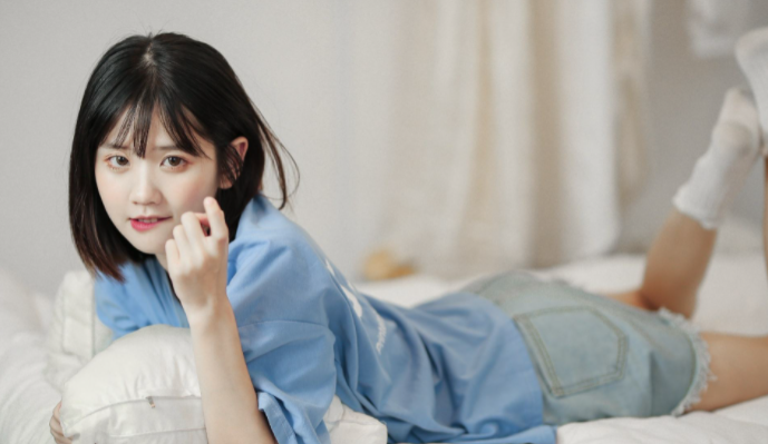 井川里矛到底是谁呢?