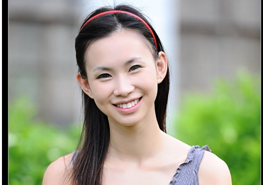 女大学生虚开发票被判2年开除学籍，处罚是否过重？