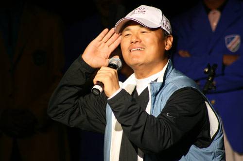 《迟到》歌词是什么?