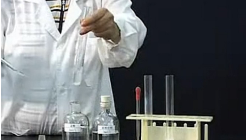 氢氧化钠和氢氧化铝反应的化学方程式和离子方程式是什么?