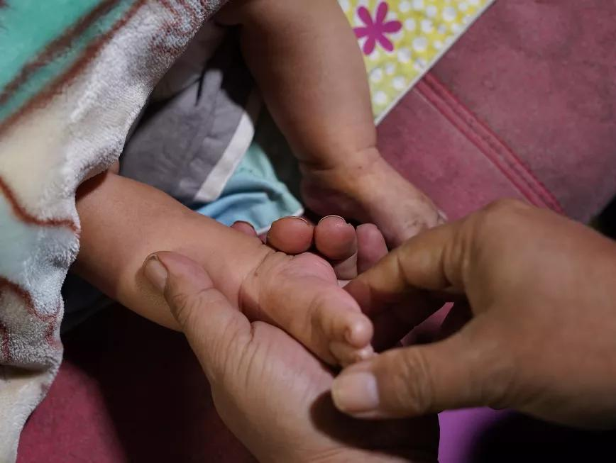 坠楼女婴或有后遗症,这件事情始末到底是如何?