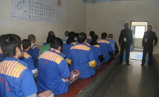 成都一19岁男子在看守所死亡，死亡原因是什么？