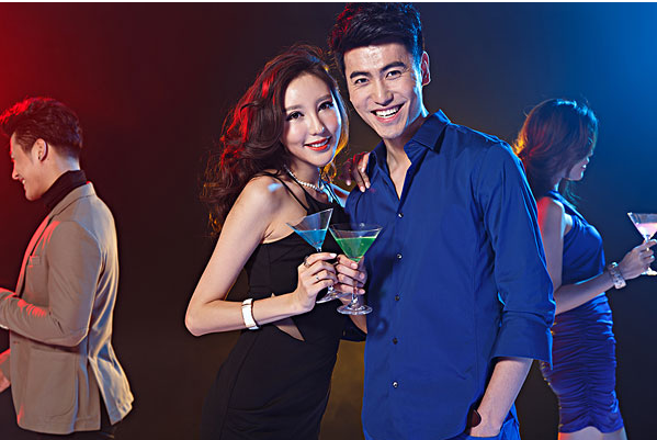 爱一个人真的可以做到只是爱他而与他无关吗？