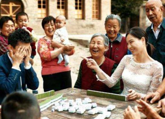 在婚姻里,有个很喜欢打麻将的老婆是一种什么样的体验?