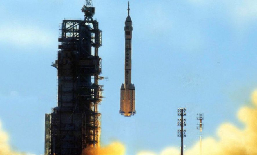 神舟五号的发射地点和时间