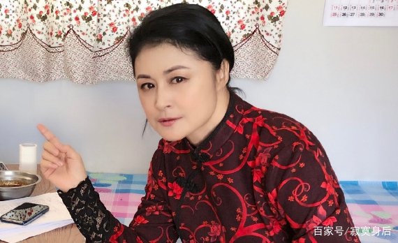 赵本山和于月仙关系曝光,骗了我们多年,难怪赵本山力捧她,什么关系呢?