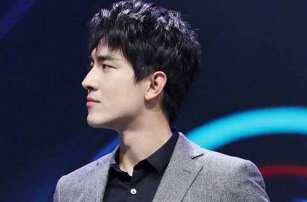 林更新：不普通而又那么自信，对此你怎么看？