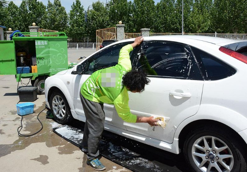 上门洗车的设备要多少钱啊
