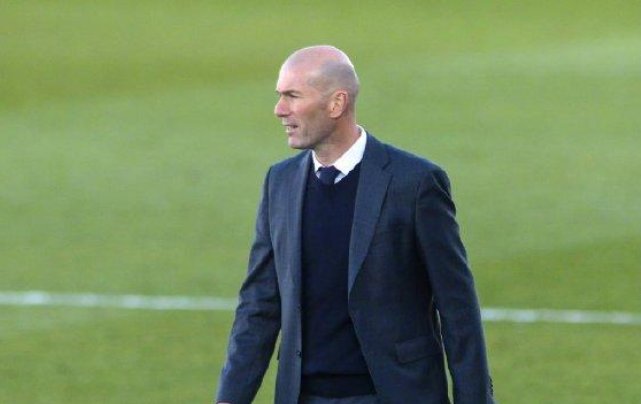 皇马官方宣布与齐达内解约，齐达内离开皇马的原因是什么？