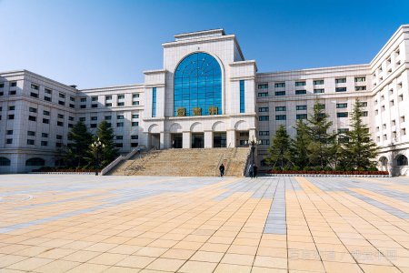 大连大学是一本还是二本