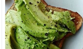 牛油果的正确吃法、怎么吃图解