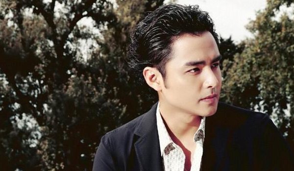 明道秘恋一年女友身份曝光，会是谁呢？