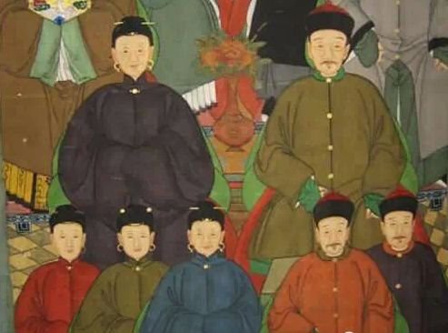 所谓祖宗十八代中上下九代各是什么称呼？