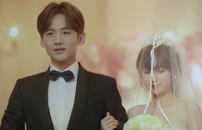 是happy end 还是happy ending