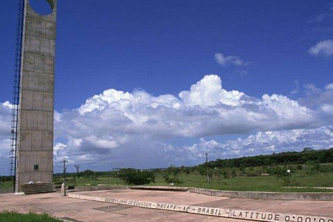 赤道周长是多少千米？