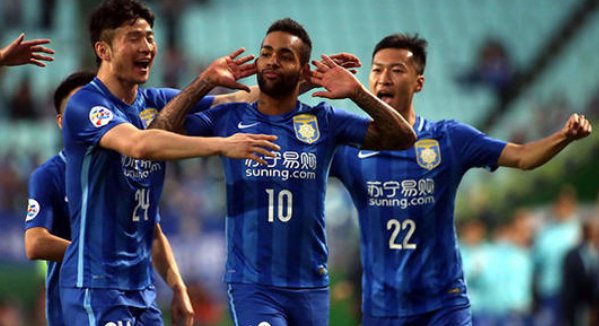 江苏苏宁足球俱乐部宣布停止运营,昔日的中超冠军为何落得如此田地?