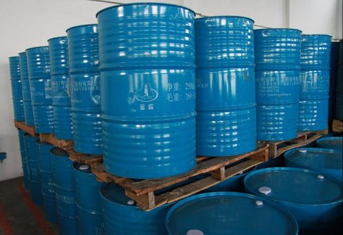 二氯甲烷密度是多少？