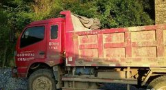 货车上牌难，花钱才一路顺畅，正常手续为何非要花钱才能办完？