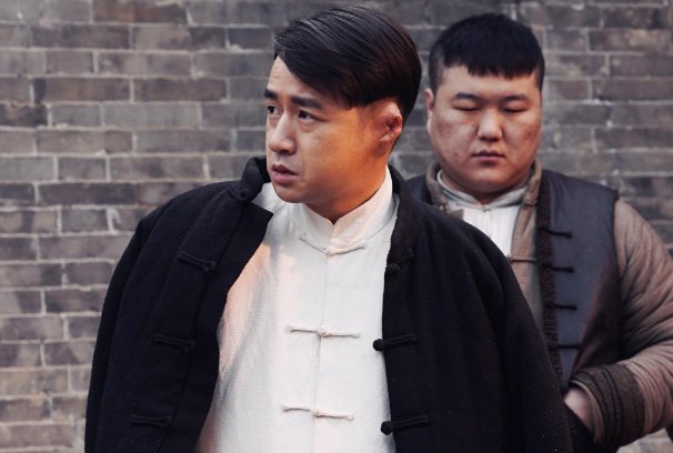 《新世界》中的柳如丝，为何要举枪自杀？