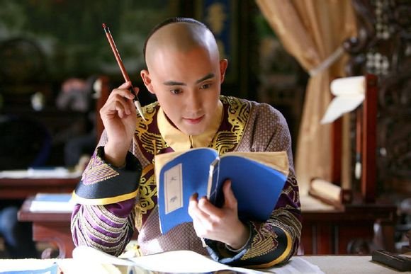 五阿哥张航睿的帅气图片 。。