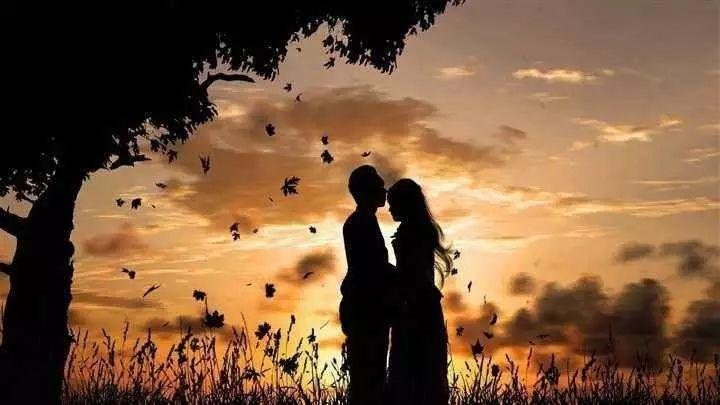 爱存在歌词完整版是什么？