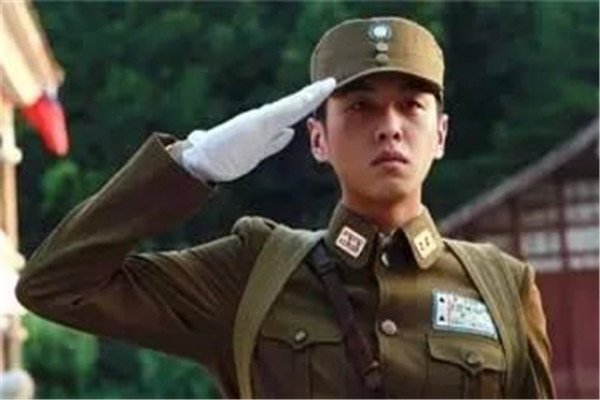 如何评价电视剧黑狐?张若昀在剧中演技如何?