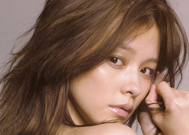 “离开你以后我才发现自己爱笑的眼睛...”是什么歌曲呢?