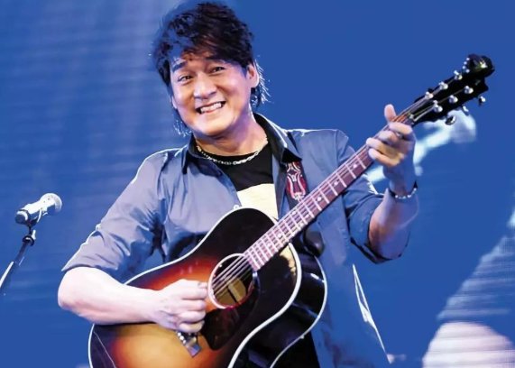 天下有情人的原唱是谁？