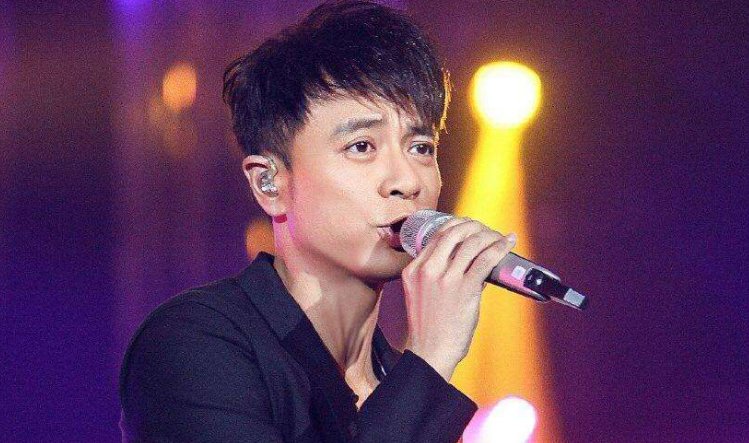 《秒针》这首歌是谁写的？