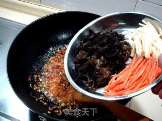 鱼香肉丝配料有什么?