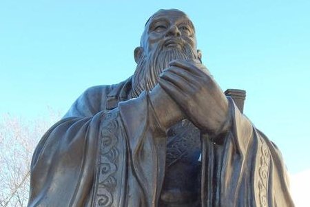 姓何的历史名人有哪些？