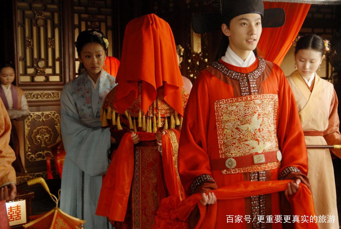 俗语：“娶了媳妇忘了娘”，其实还有后半句你知道是什么吗？