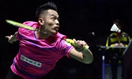 林丹在比赛中途换拍是水平高的表现吗?