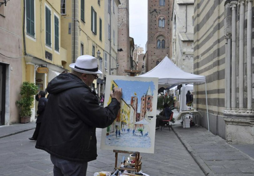 你认为人的一生该怎么度过？