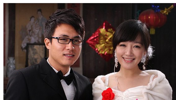 薛佳凝有老公了吗？