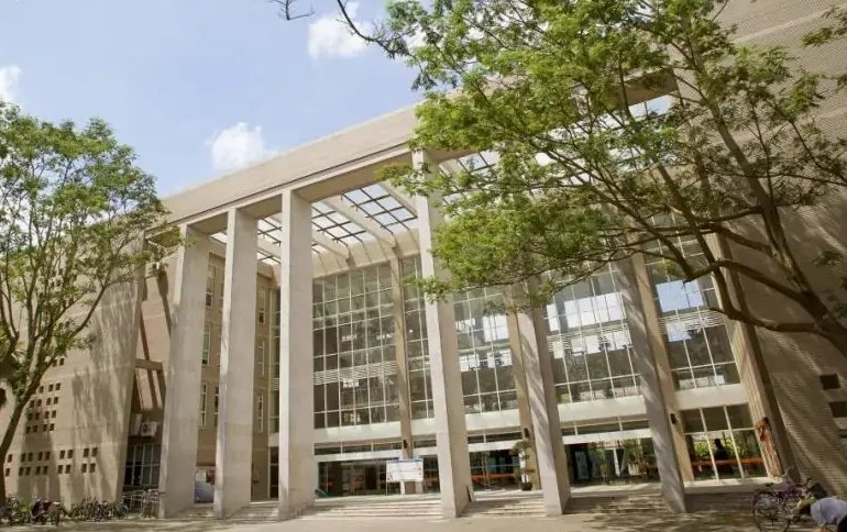 北京师范大学珠海校区到底好不好?