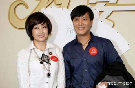 刘晓庆与阿峰离婚的事情让人们非常惊讶，他们两个为什么会离婚？