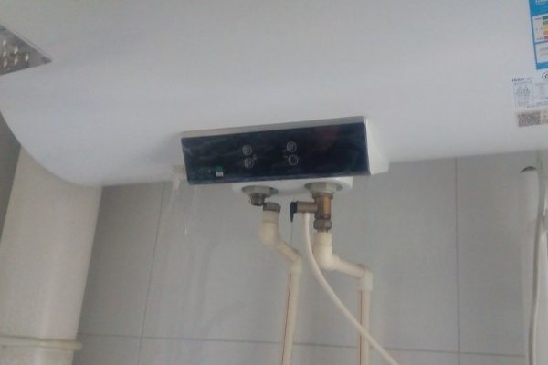 电热水器怎么清洗水垢?