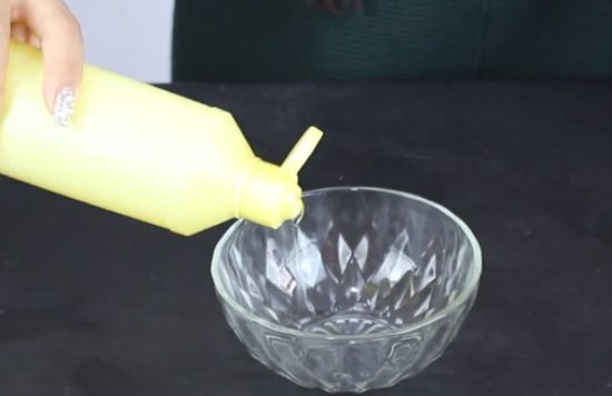 如何将鹿皮鞋清洗干净？