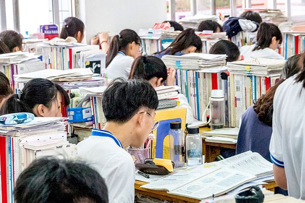 高考前一晚会有种什么样的体验?