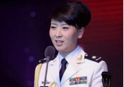 演员银雪闫学晶的军衔