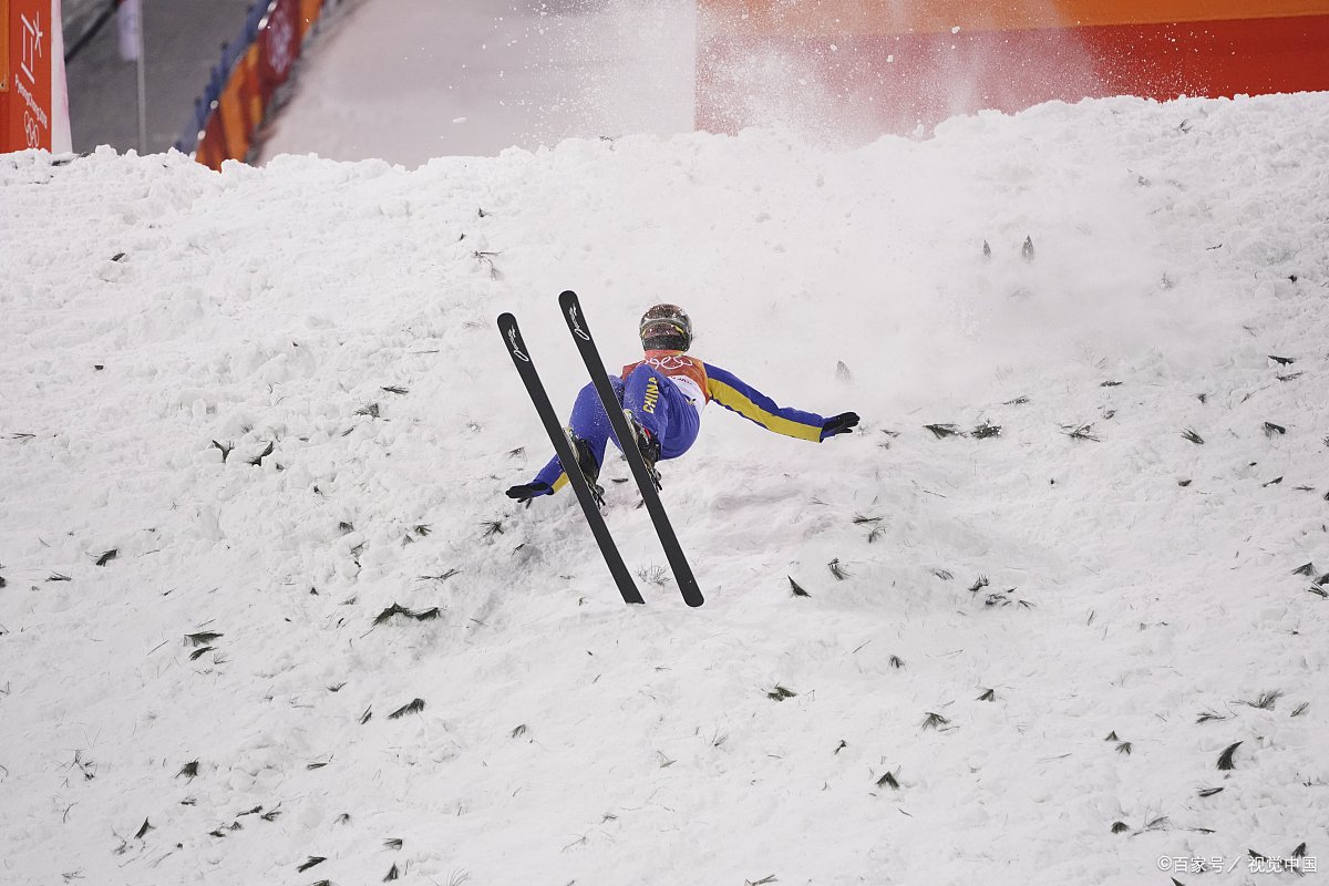 徐梦桃在《浪姐》中用塑料袋装金牌，她为何会这么做？