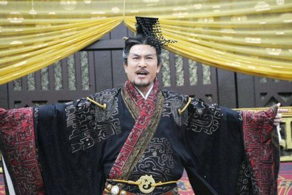 赢驷和嬴政是什么关系?