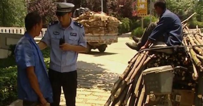 谭警官回应现实版的活着,这究竟是怎么一回事?