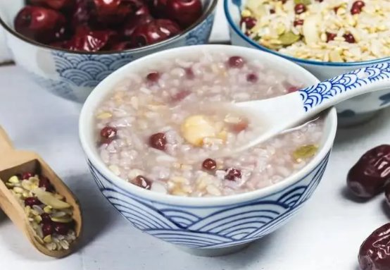 南方人喜欢喝粥，你知道为什么吗？