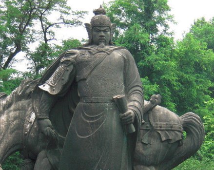 岳飞是什么朝代的