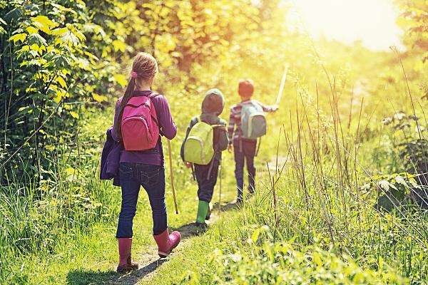 国庆假期之后旅游价格大幅跳水，什么时候出去旅游更实惠？