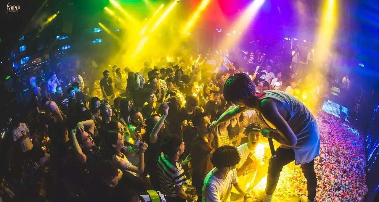 沈阳一女子在舞厅内被害身亡，她究竟是如何遇害？