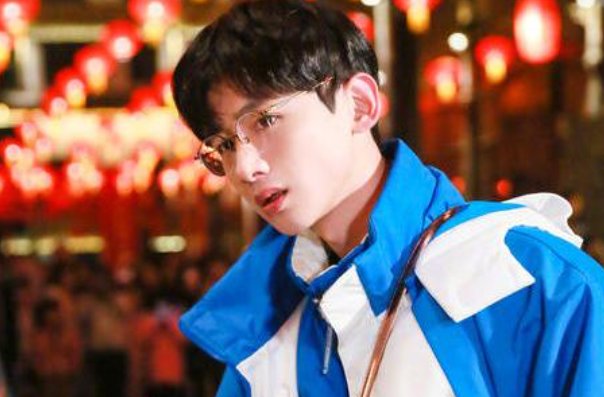 白敬亭：我没少刷我自己，有哪些艺人经常搜索自己的名字？